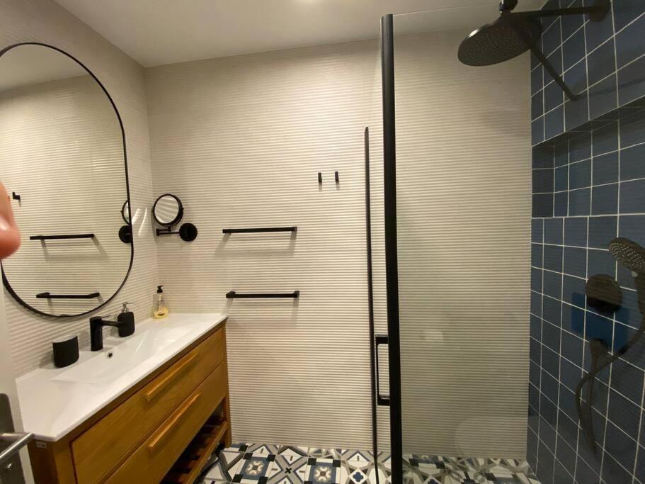 Stylish & Modern 1 Bedroom Suite On Frontline Of Playa Del Duque Costa Adeje  Ngoại thất bức ảnh